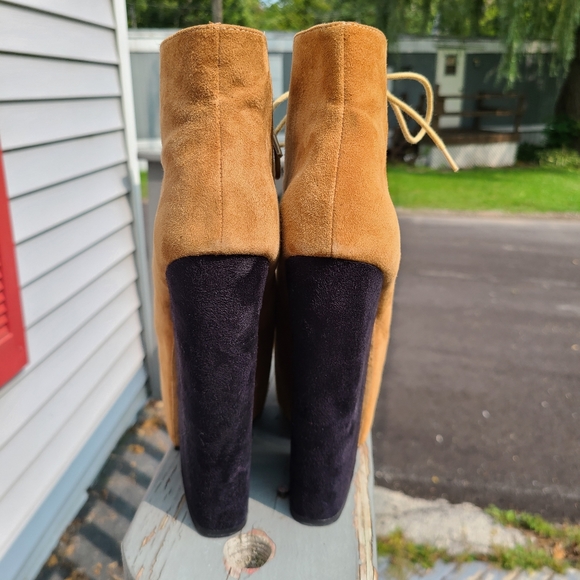 Jeffrey Campbell Freda - Picture 4 of 8